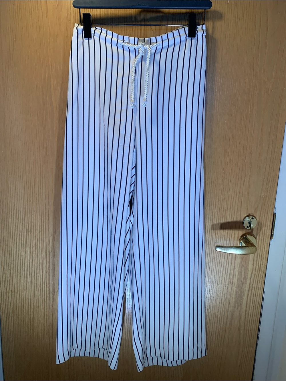 Lauren Ralph Lauren 100% Silk Cream/Black Vertical Stripes Pant- Size 12
